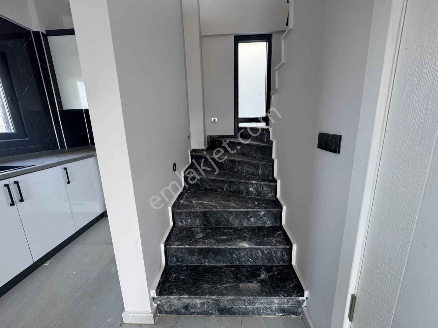 İzmir Seferihisar Doğanbey Payamlı Da Satılık 2+1 Bahçeli Yazlık Villa - Görsel 21
