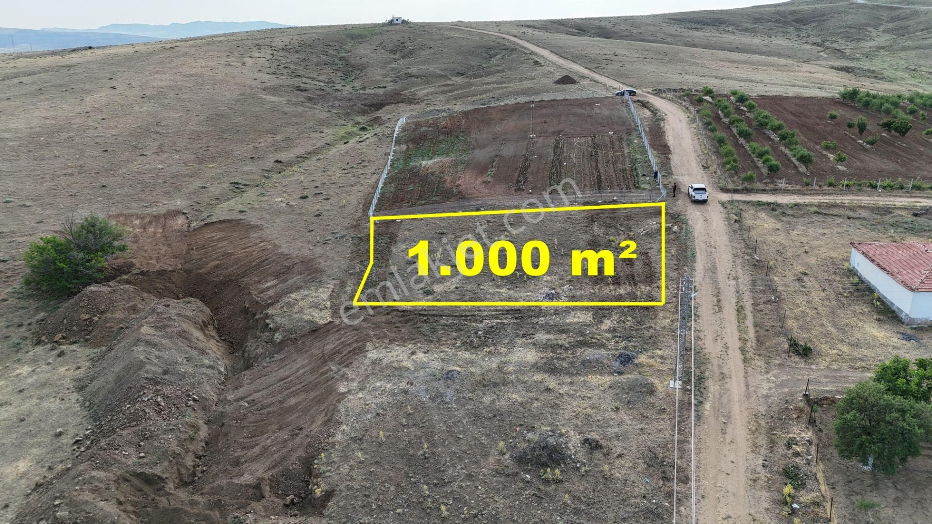 Kırıkkale / Keskin / Polatyurdu Mahallesinde 1.000 M² Müstakil Tapulu Ham Toprak