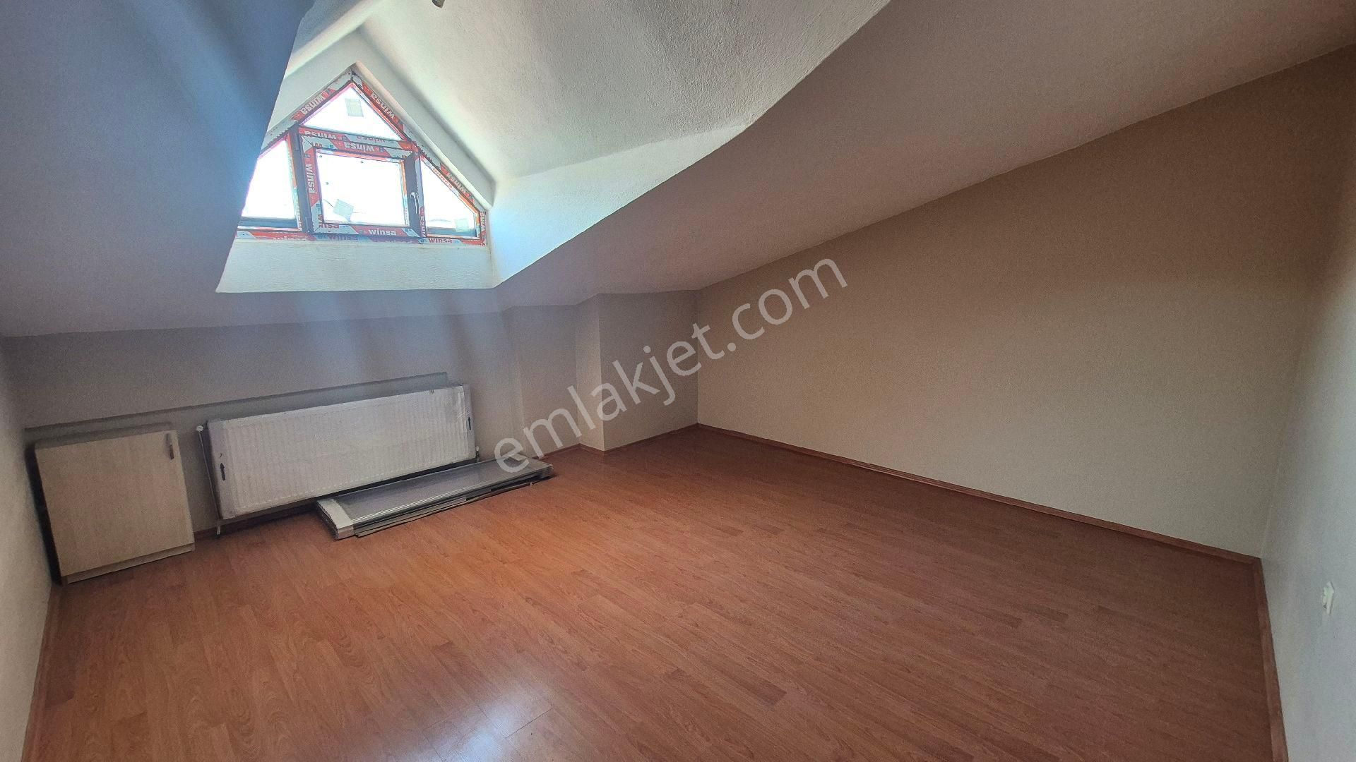 Mehmet Özdemir 'den 3+1 Dublex 215 M2 Kullanışlı Daire - Görsel 11