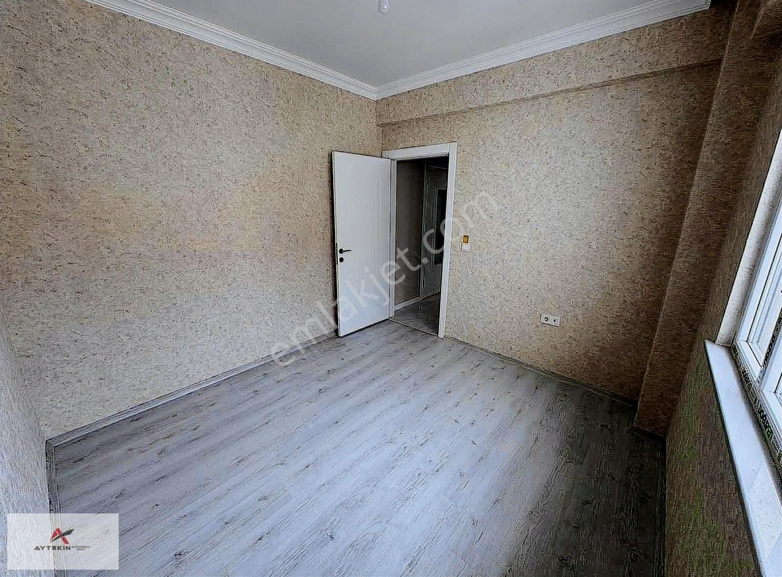 Karaman Cad Üzerinde 3+1 Lüks Daire Acil Satılık! - Görsel 13