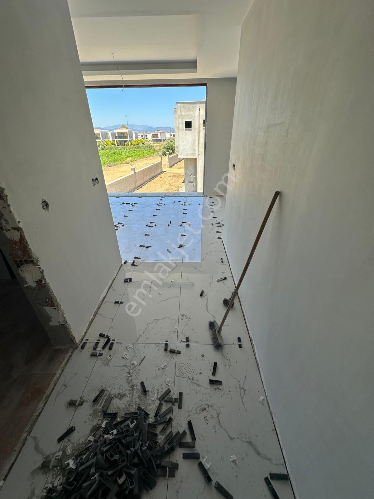 Kuşadası Güzelçamlı Mahallesinde Satılık Sıfır Villa - Görsel 16
