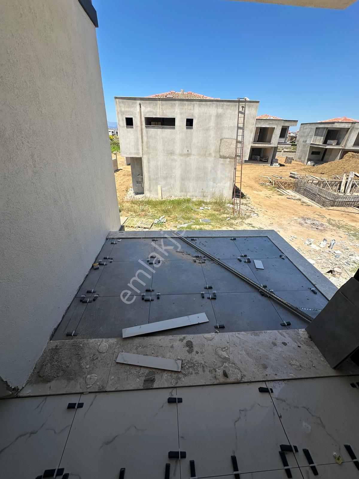 Kuşadası Güzelçamlı Mahallesinde Satılık Sıfır Villa - Görsel 14
