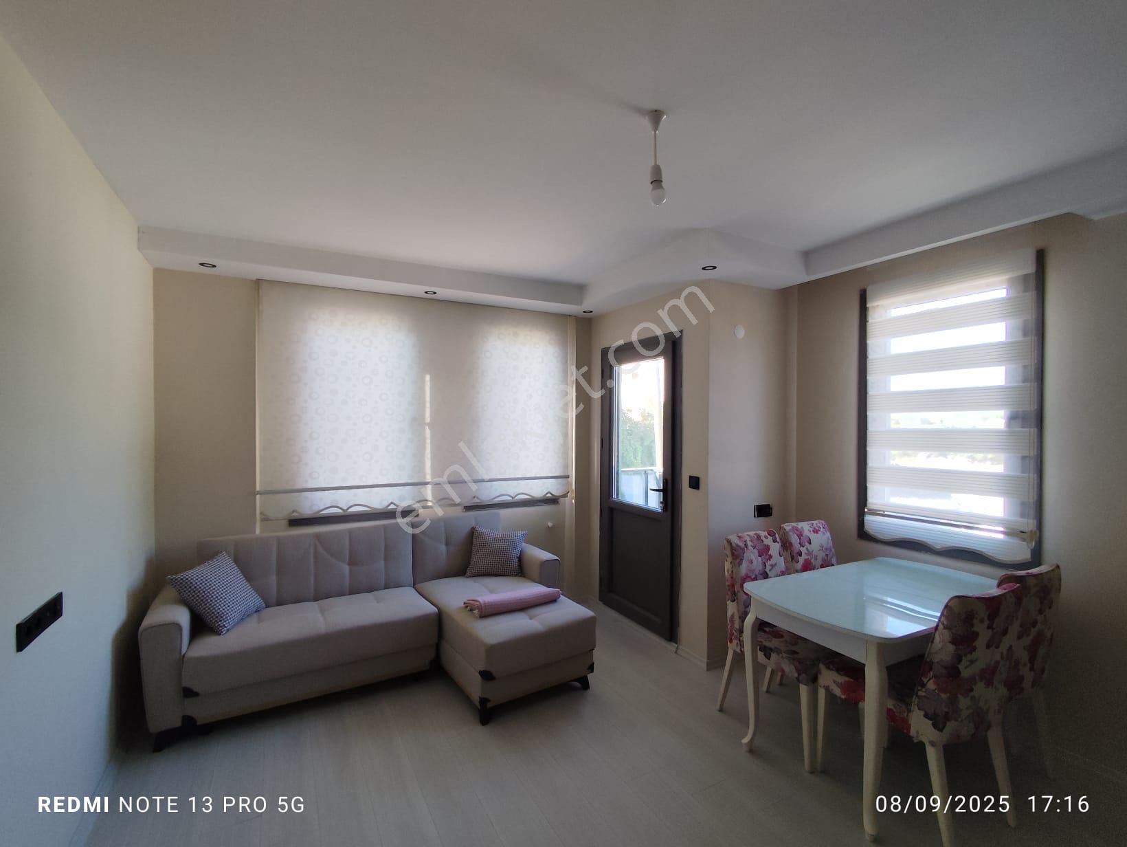 Ayvalık Altınovada 2 Katlı Binanın 2.katı 2+1 Sıfır Daire - Görsel 11