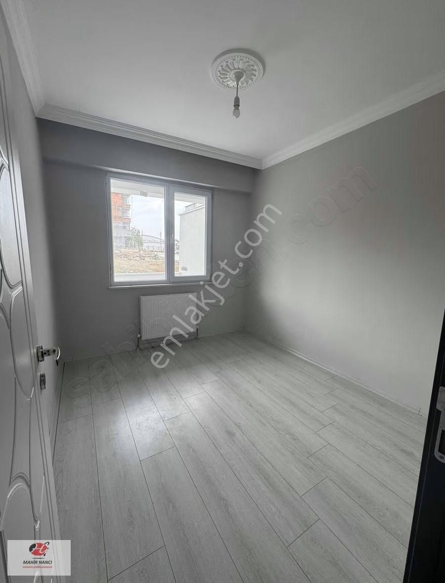 Okullara Yakın Satılık 2+1 Teraslı Daire - Görsel 2