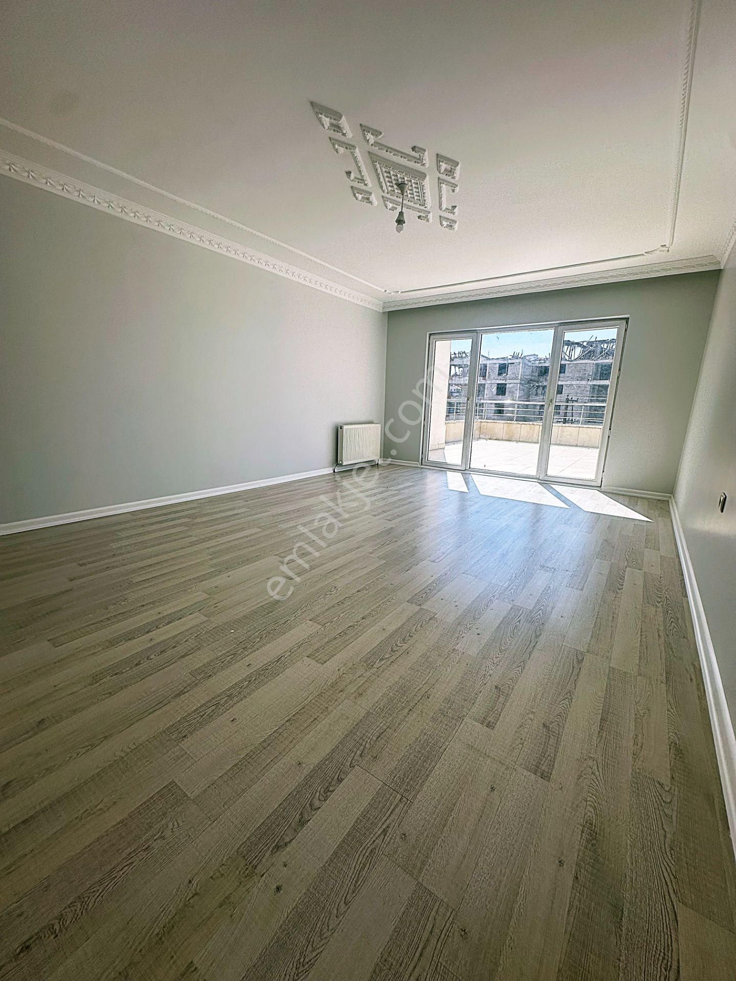 Cihandan Dedekorkut İlkokulu Yakını 4+1 1.katta Masrafsız Daire - Görsel 9