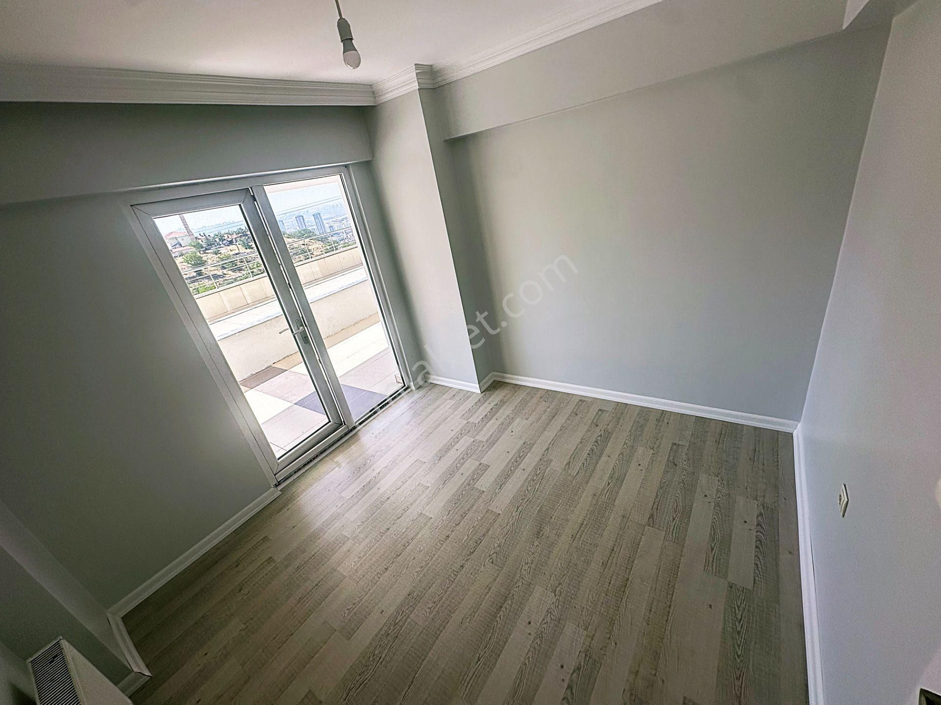 Cihandan Dedekorkut İlkokulu Yakını 4+1 1.katta Masrafsız Daire - Görsel 20