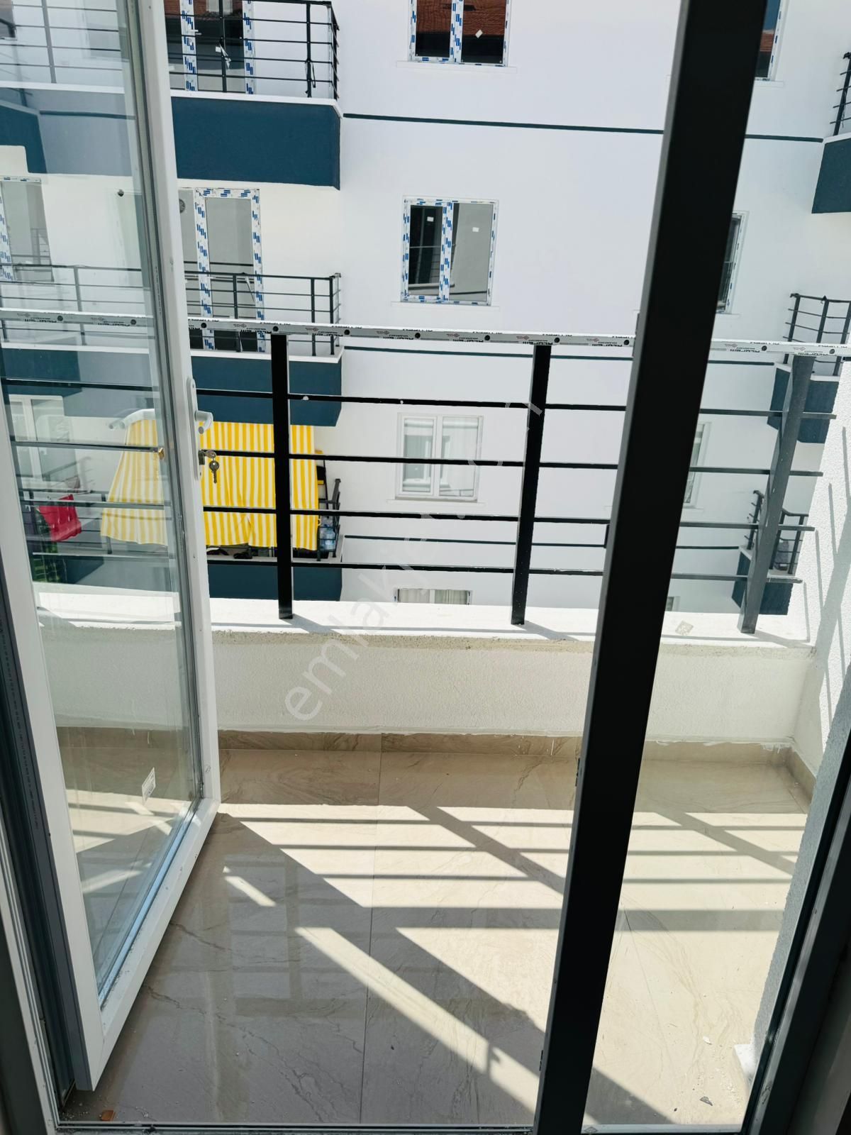 Beşikkaya Mahallesinde Full Yapılı 3+1 2.kat Satılık Sıfır Daire !! - Görsel 19