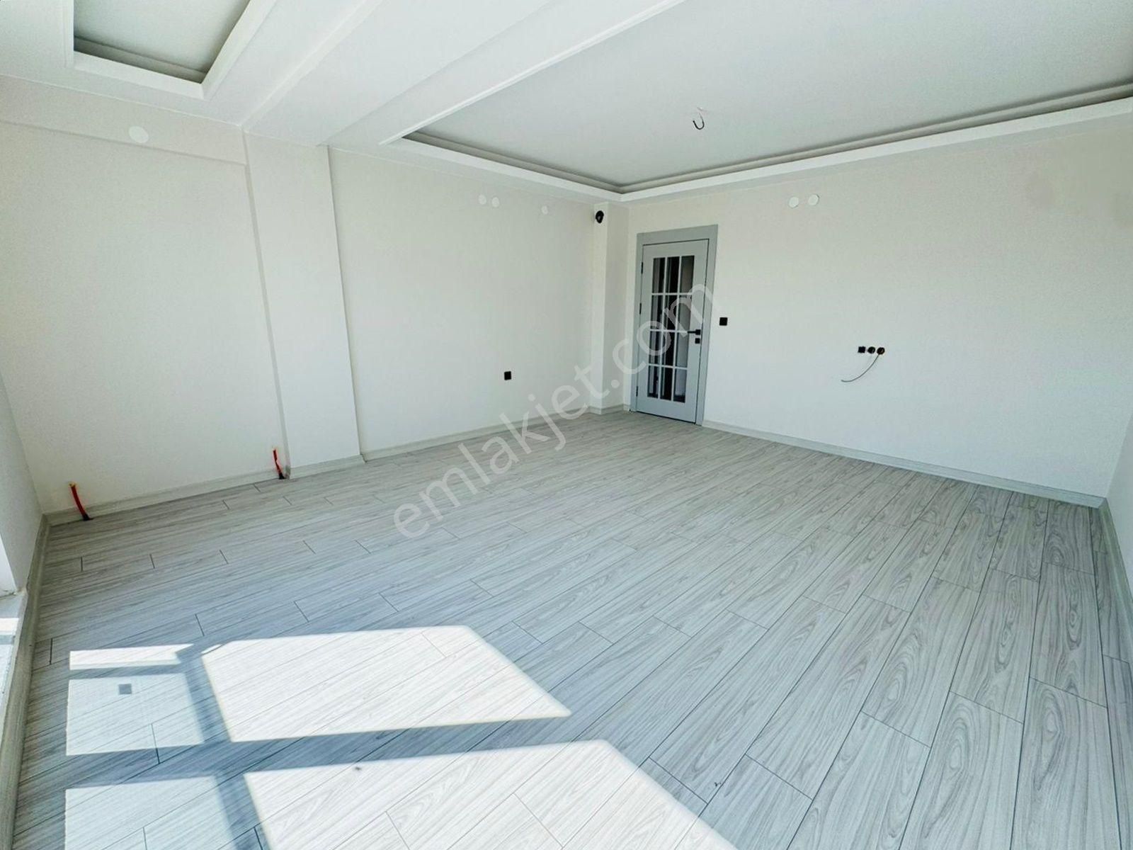 Beşikkaya Mahallesinde Full Yapılı 3+1 2.kat Satılık Sıfır Daire !! - Görsel 7