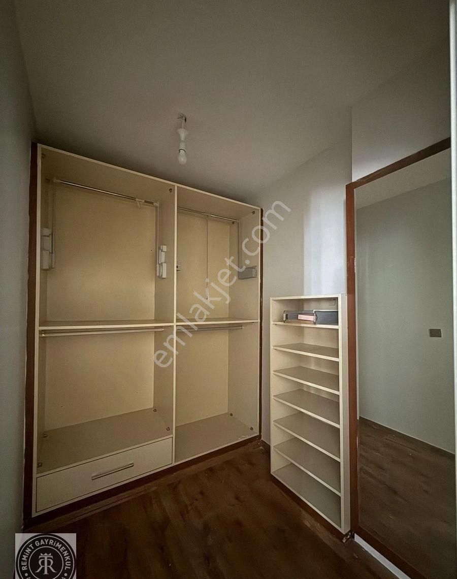 Remint’den Türkmenbaşı Pınar Mahallesinde Geniş 4+1 Kapalı Mutfak Çift Banyo Direk Hasarsız Satılık! - Görsel 21