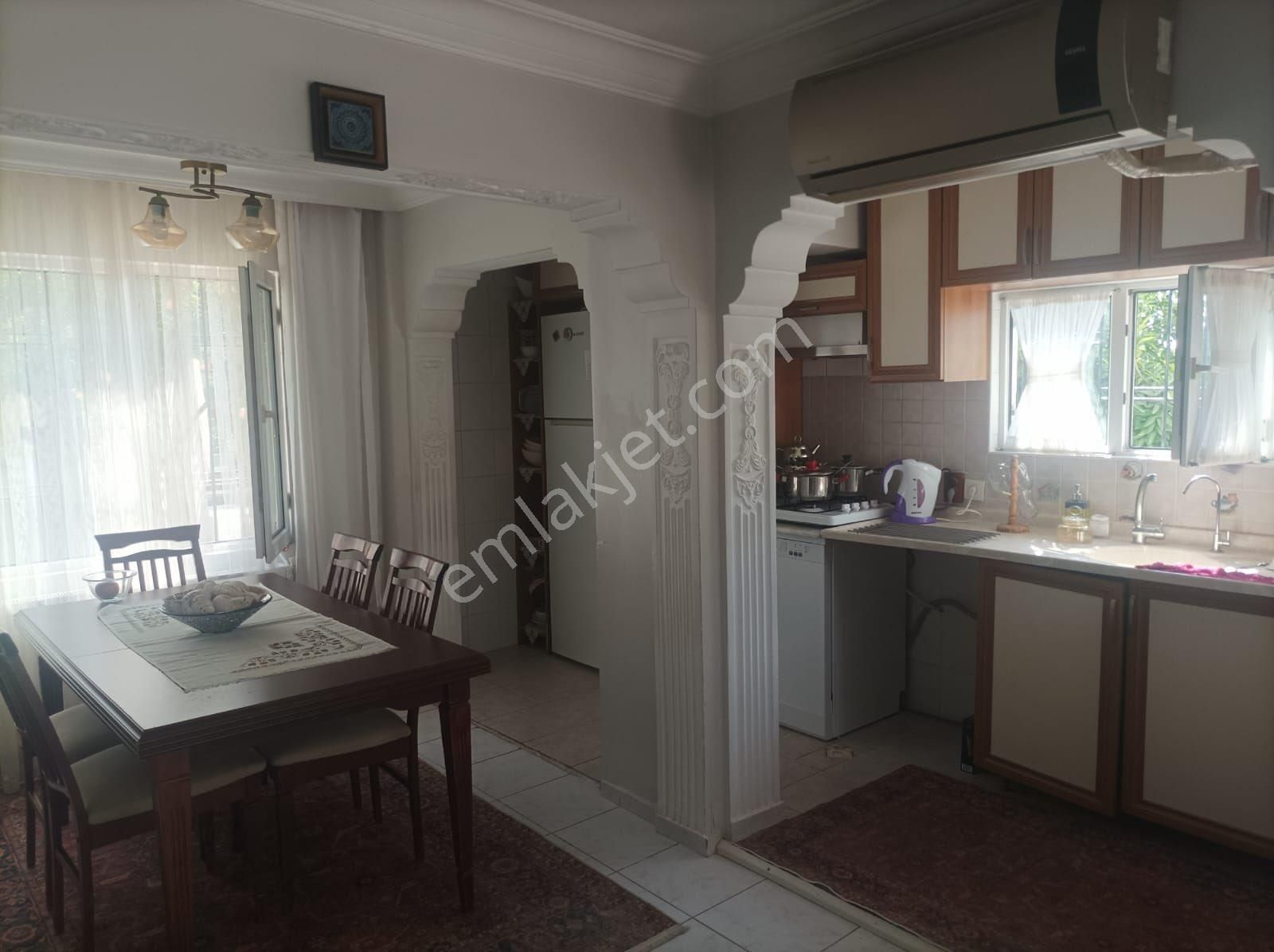 Kuşadasının En Güzel Bölgesinde Satılık Villamız - Görsel 8