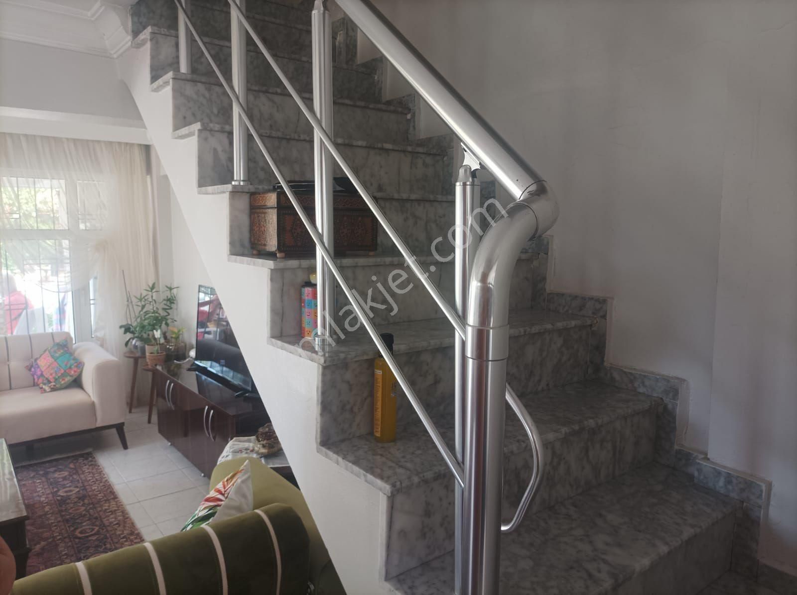 Kuşadasının En Güzel Bölgesinde Satılık Villamız - Görsel 12