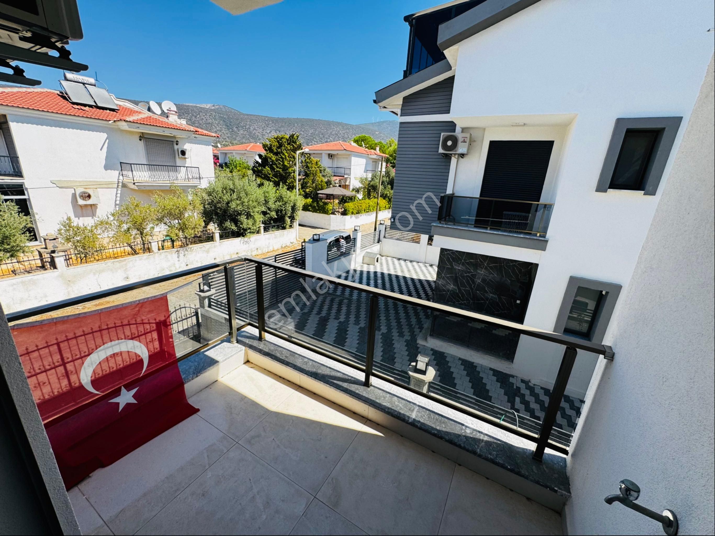 Akbük Merkezde 363 M2 Arsa İçinde Müstakil 4+1 Villa - Görsel 14