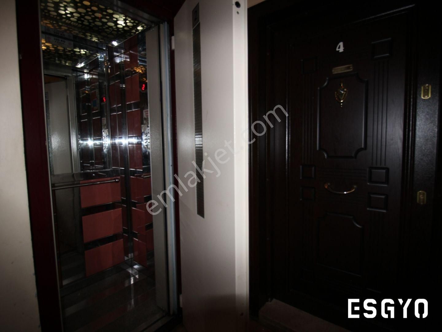 Esgyo'dan Y.emre Halk Çarşısı Yanı Bim Üstü Ara Kat 3+1 Daire - Görsel 3