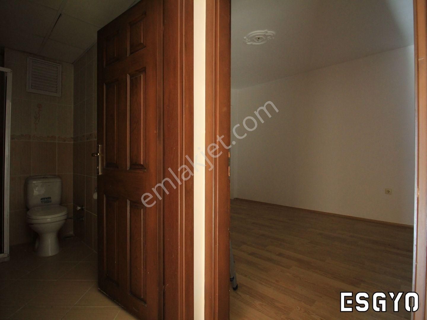 Esgyo'dan Y.emre Halk Çarşısı Yanı Bim Üstü Ara Kat 3+1 Daire - Görsel 32