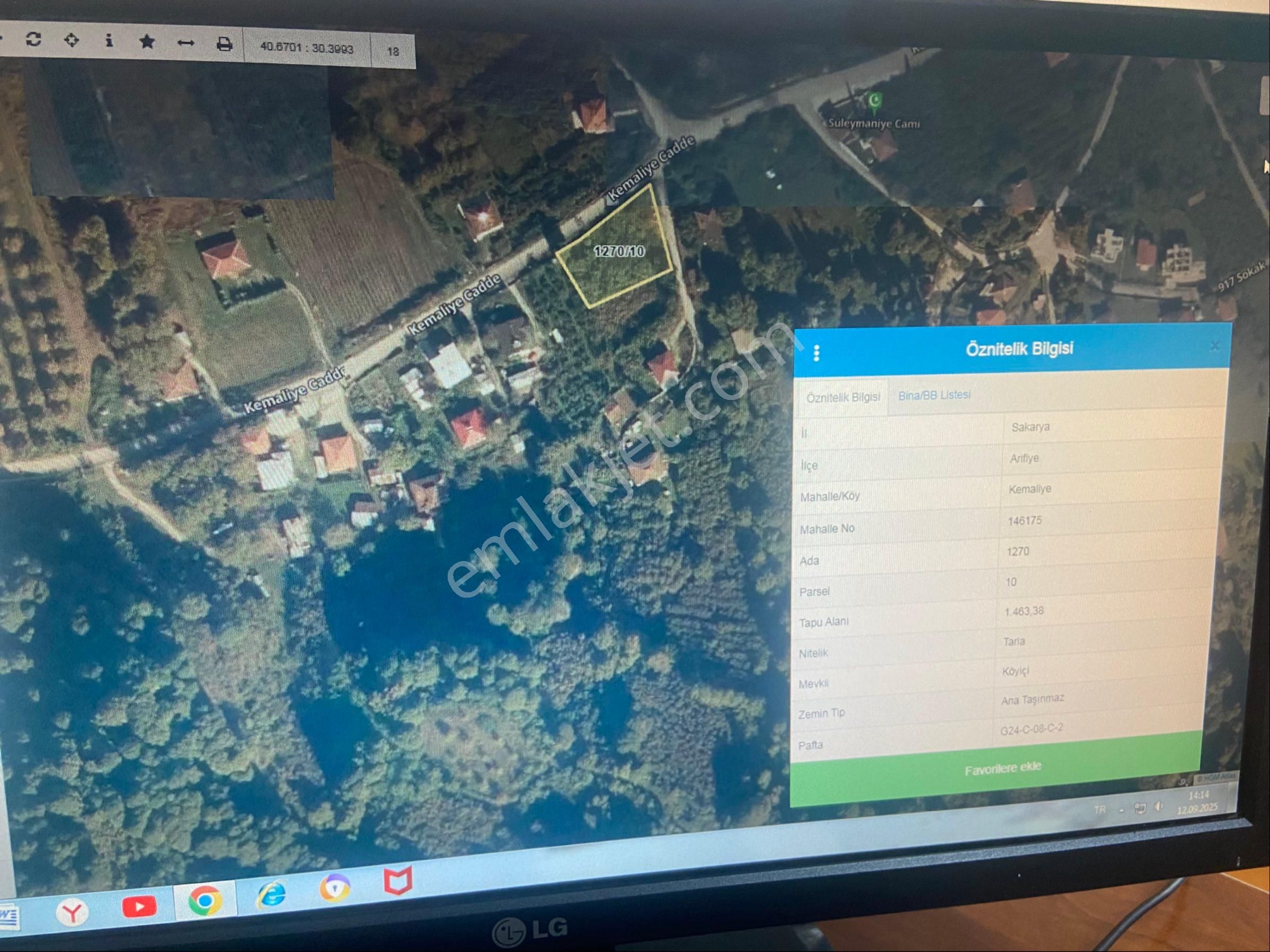 Şen Emlaktan Köy İçi Satılık Tarla
