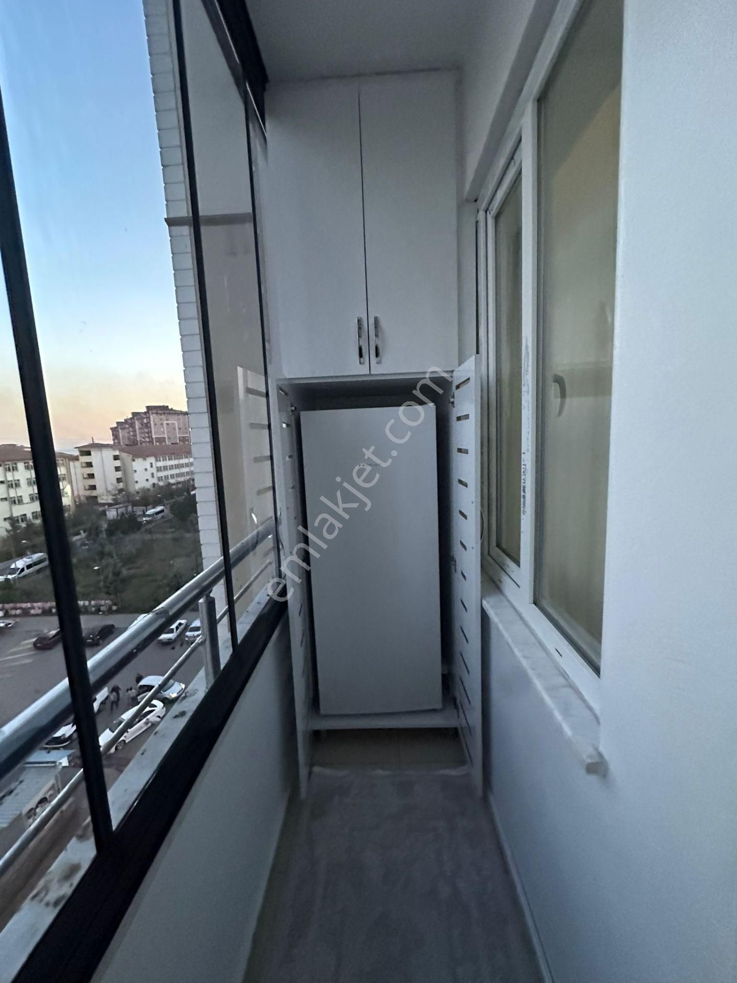Mavi Emlak Tan Seyrantepe De Acil Satılık Bakımlı 3+1 Lüsk Daire 3.150.000tl - Görsel 6