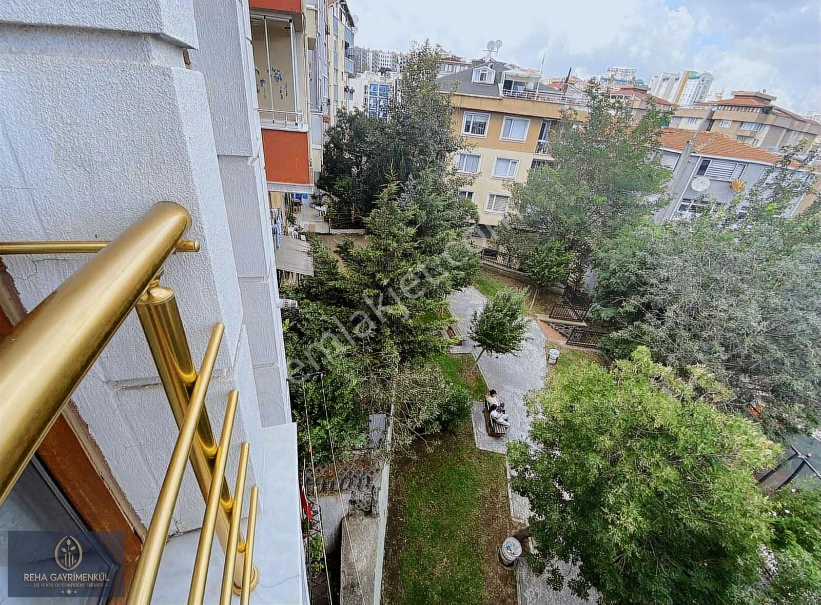 Kağıthane Merkezde Metroya 100 Metre Mesafede 2+1 Satılık Daire - Görsel 2