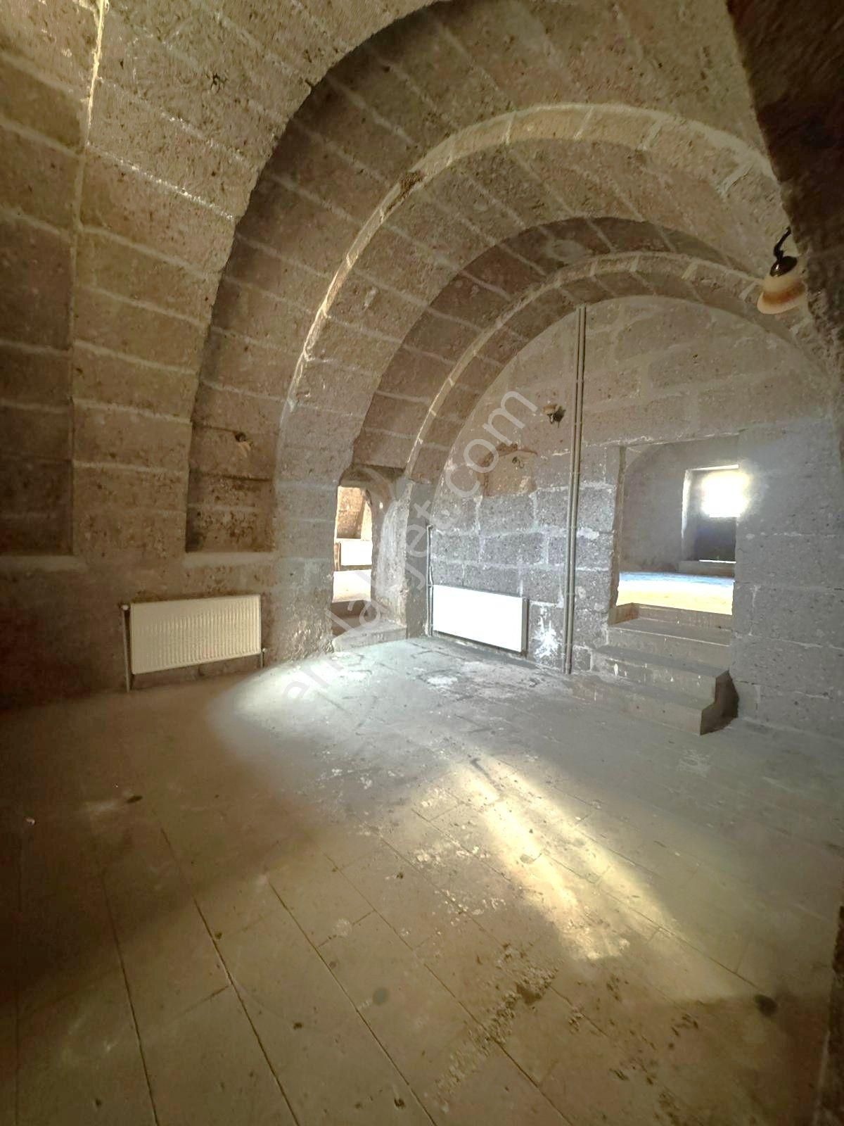 Aksaray-güzelyurt İlçesinde Satılık Tarihi Konak/otel-restaurant - Görsel 27