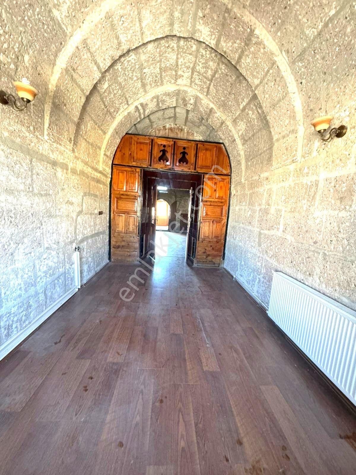 Aksaray-güzelyurt İlçesinde Satılık Tarihi Konak/otel-restaurant - Görsel 19