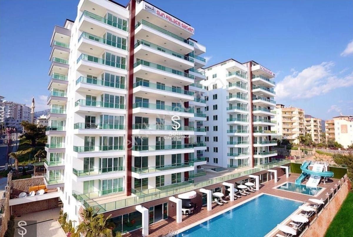 Alanya Tosmur'da 1+1 Eşyalı Full Aktiviteli Satılık Daire