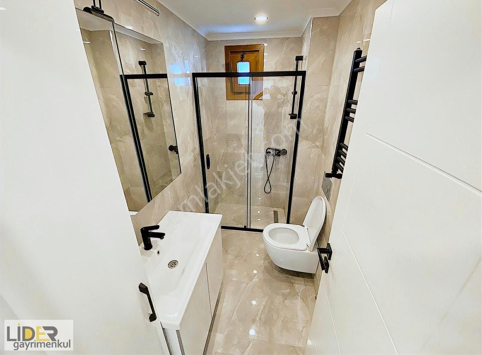 Lider'den İdealtepe Sahilde Ayrı Mutfaklı & Balkonlu 75m² 1+1!