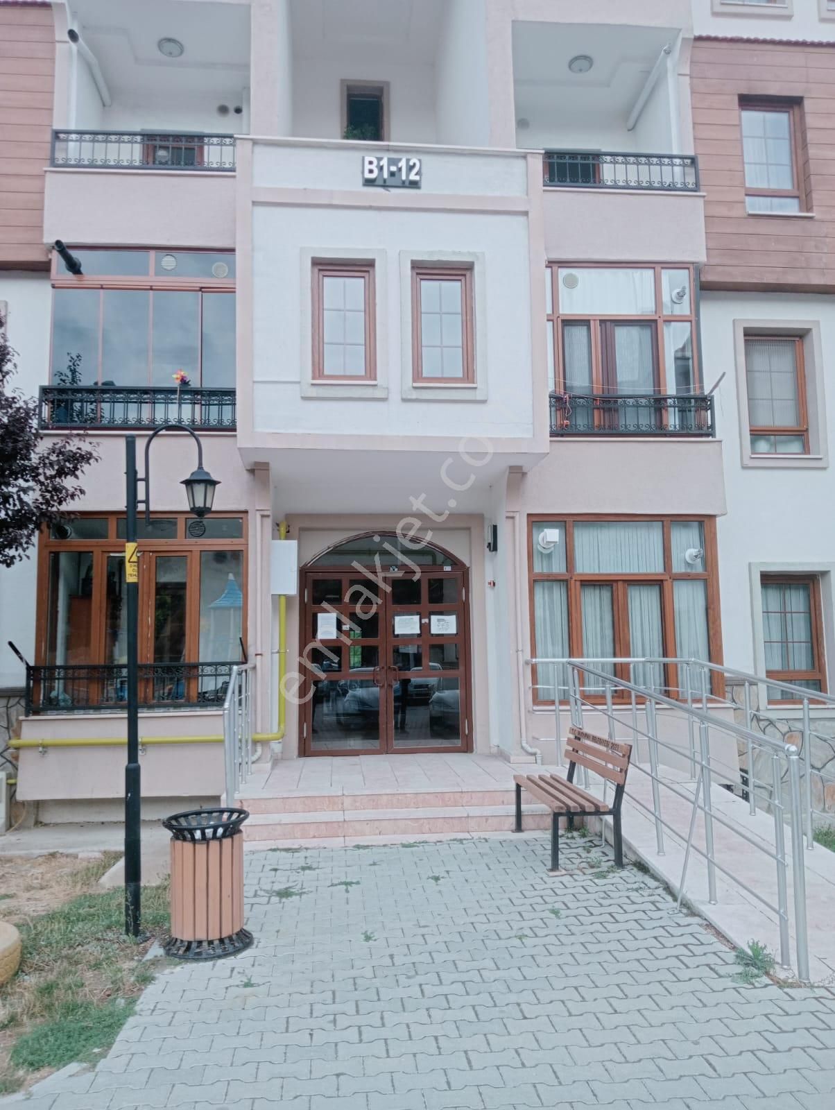 Mudurnu 4 Etap Tokide Satılık 2+1 Borçsuz Daire