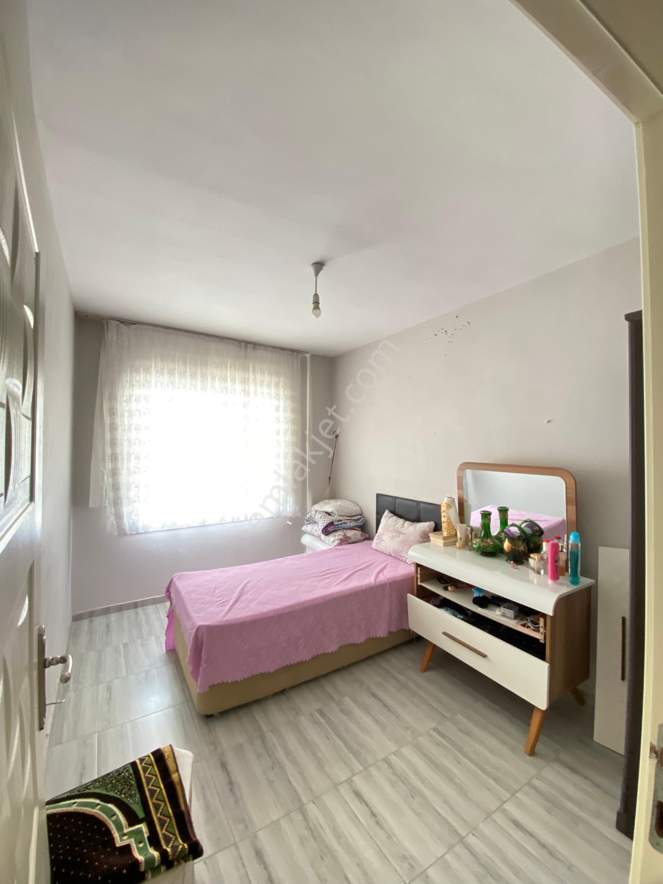 Yılmaz Gayrimenkulden İncirlik Kemalpaşada Satılık 2 Katlı Müstakil Köşe Başı - Görsel 6