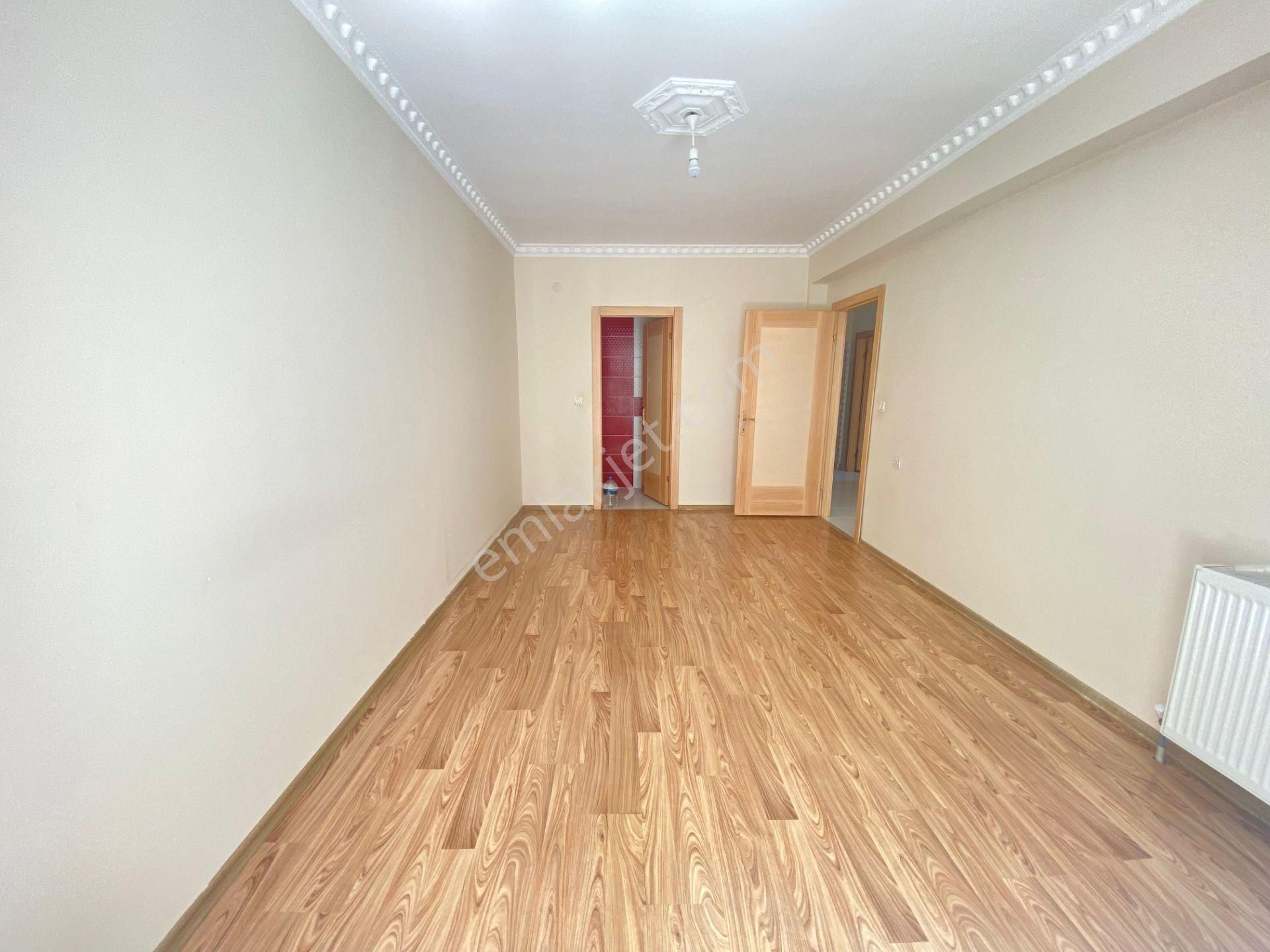 Uzman Emlak Dankanuni Mh. Katta Bağımsız Asansörlü 3+1 - Görsel 7