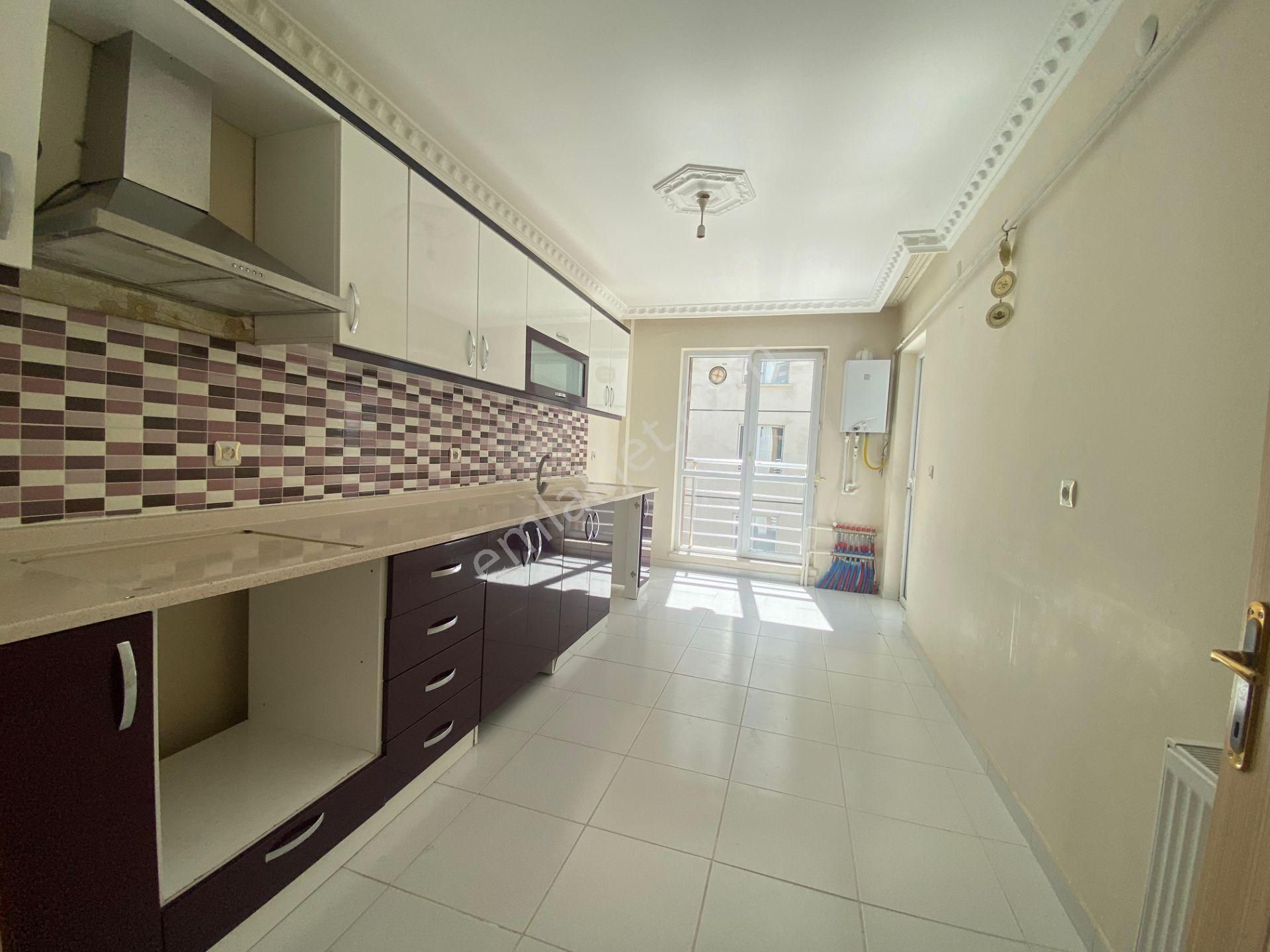 Uzman Emlak Dankanuni Mh. Katta Bağımsız Asansörlü 3+1 - Görsel 10