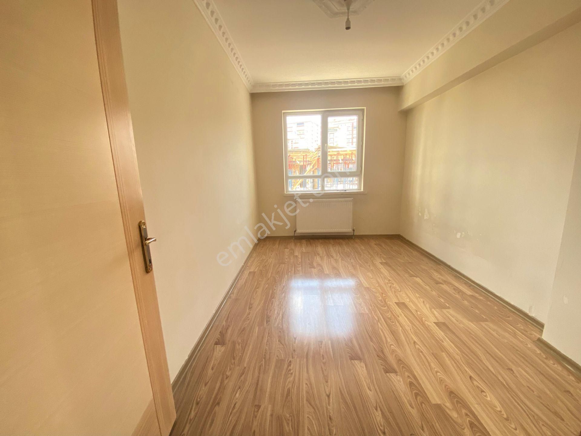 Uzman Emlak Dankanuni Mh. Katta Bağımsız Asansörlü 3+1 - Görsel 6