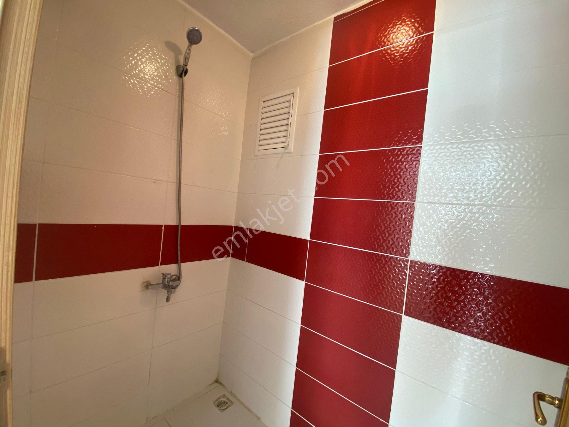 Uzman Emlak Dankanuni Mh. Katta Bağımsız Asansörlü 3+1 - Görsel 18