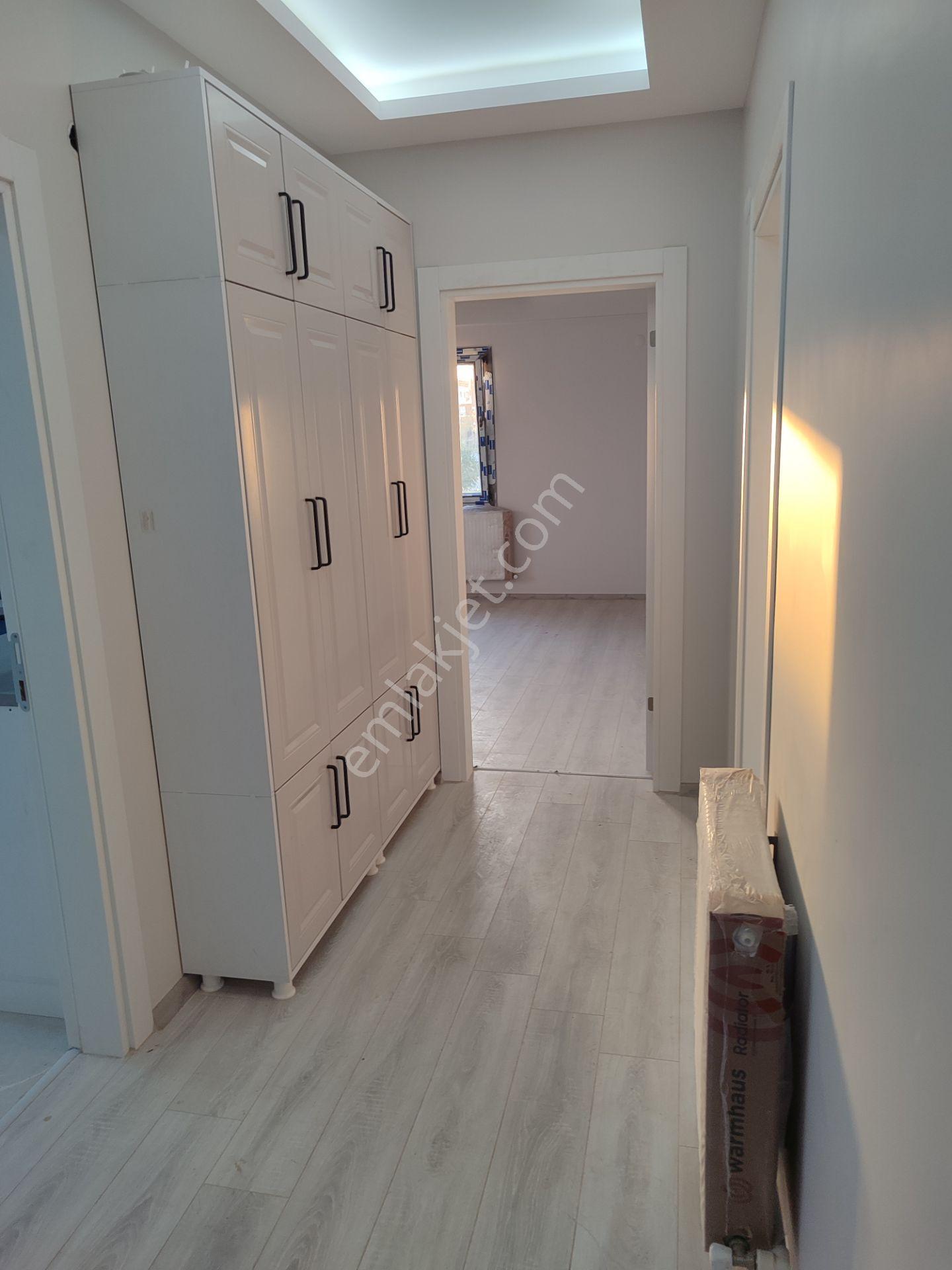 Kemalpaşanın Merkezinde Acil Satılık Yeni Sıfır 2+1 Asansörlü Doğalgazlı Daire - Görsel 5