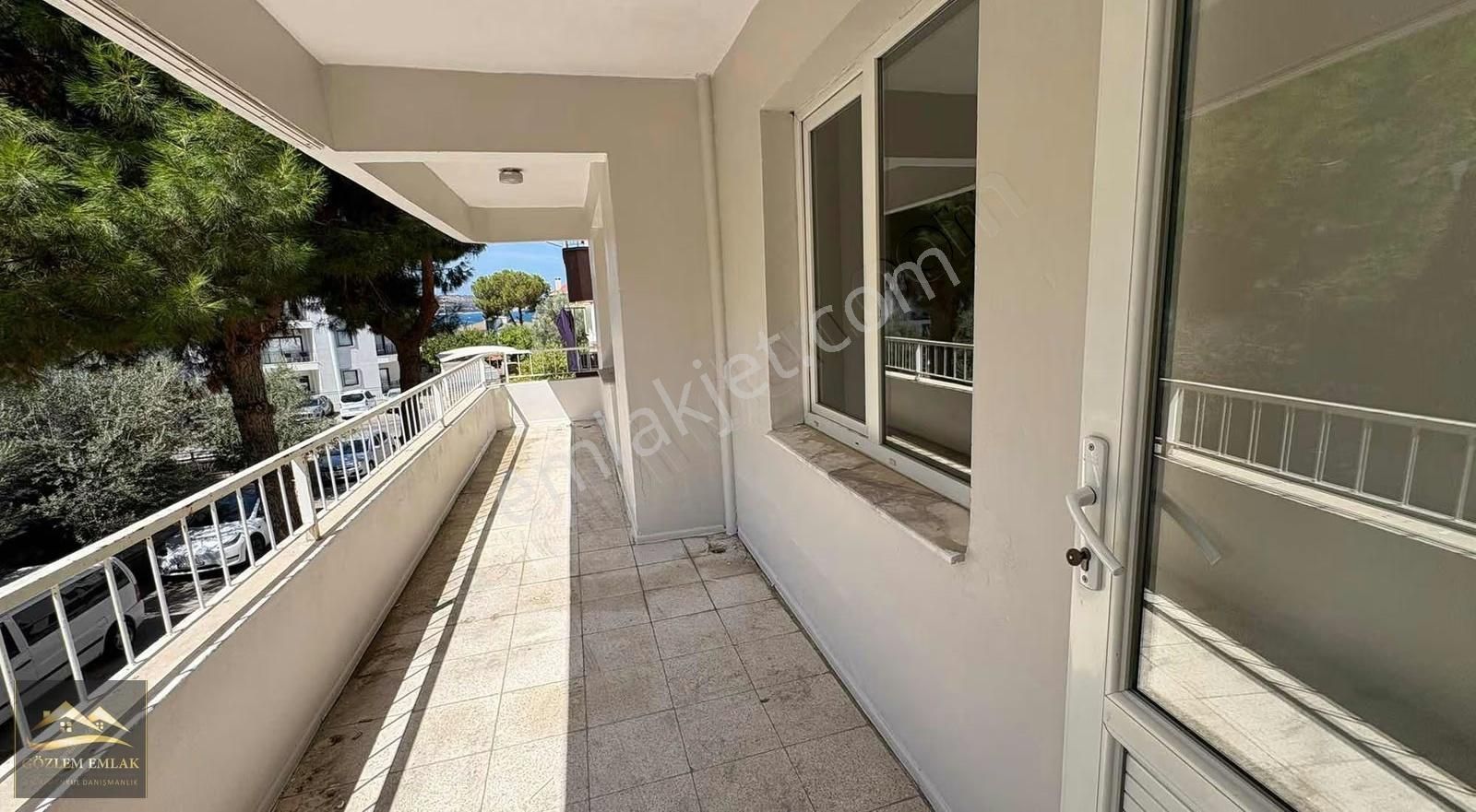 Aliağa Çarşı Merkez 3+1 Ara Kat Kiralık Daire - Görsel 17