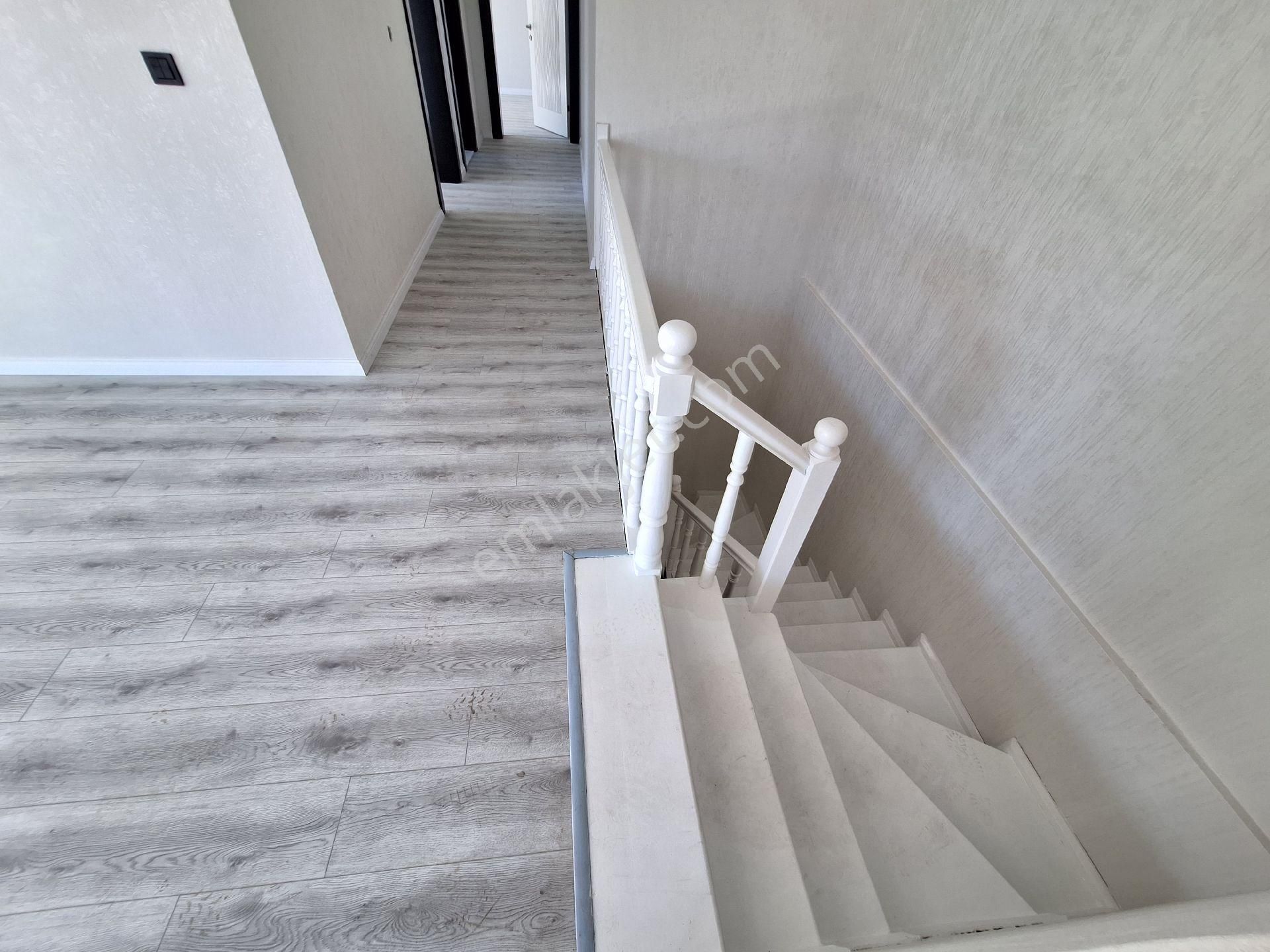 Antalya Konyaaltı Mollayusuf Mahallesinde Kombili Satılık 4+2 Daire - Görsel 24