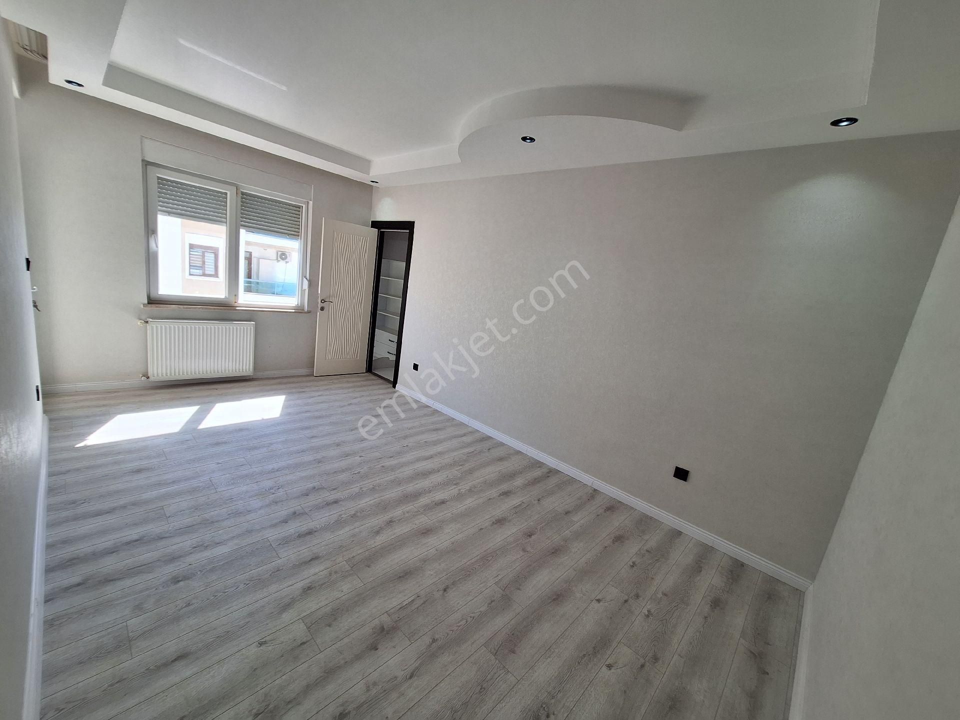 Antalya Konyaaltı Mollayusuf Mahallesinde Kombili Satılık 4+2 Daire - Görsel 20