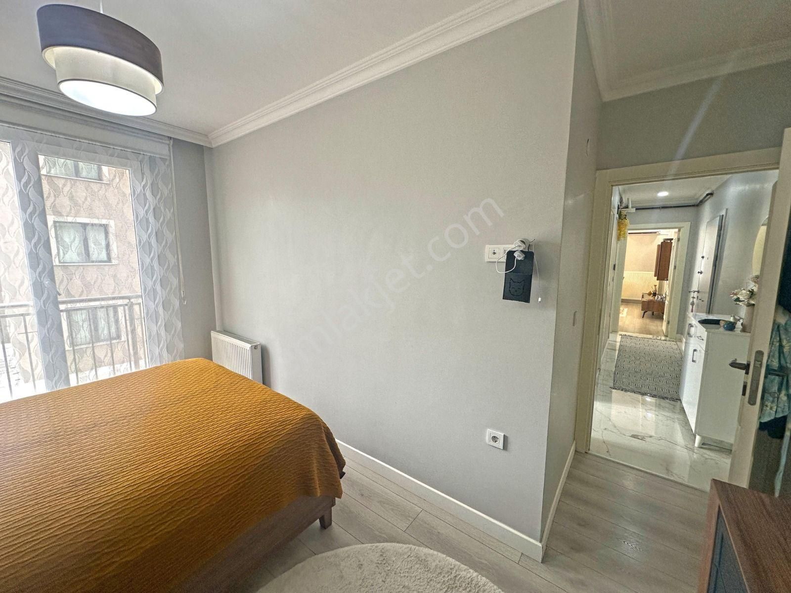 Beylikdüzü Kavaklı Merkez'de İskanlı Yeni Binada Satılık 2+1 - Görsel 7