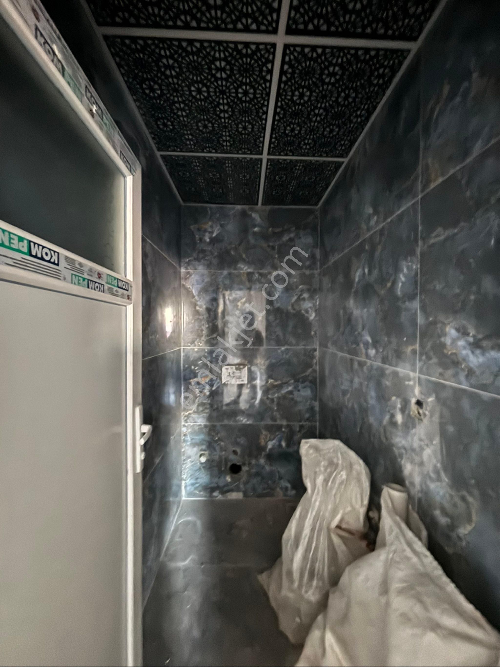 Fatih Mahallesinde Komple Satılık Bina - Görsel 9