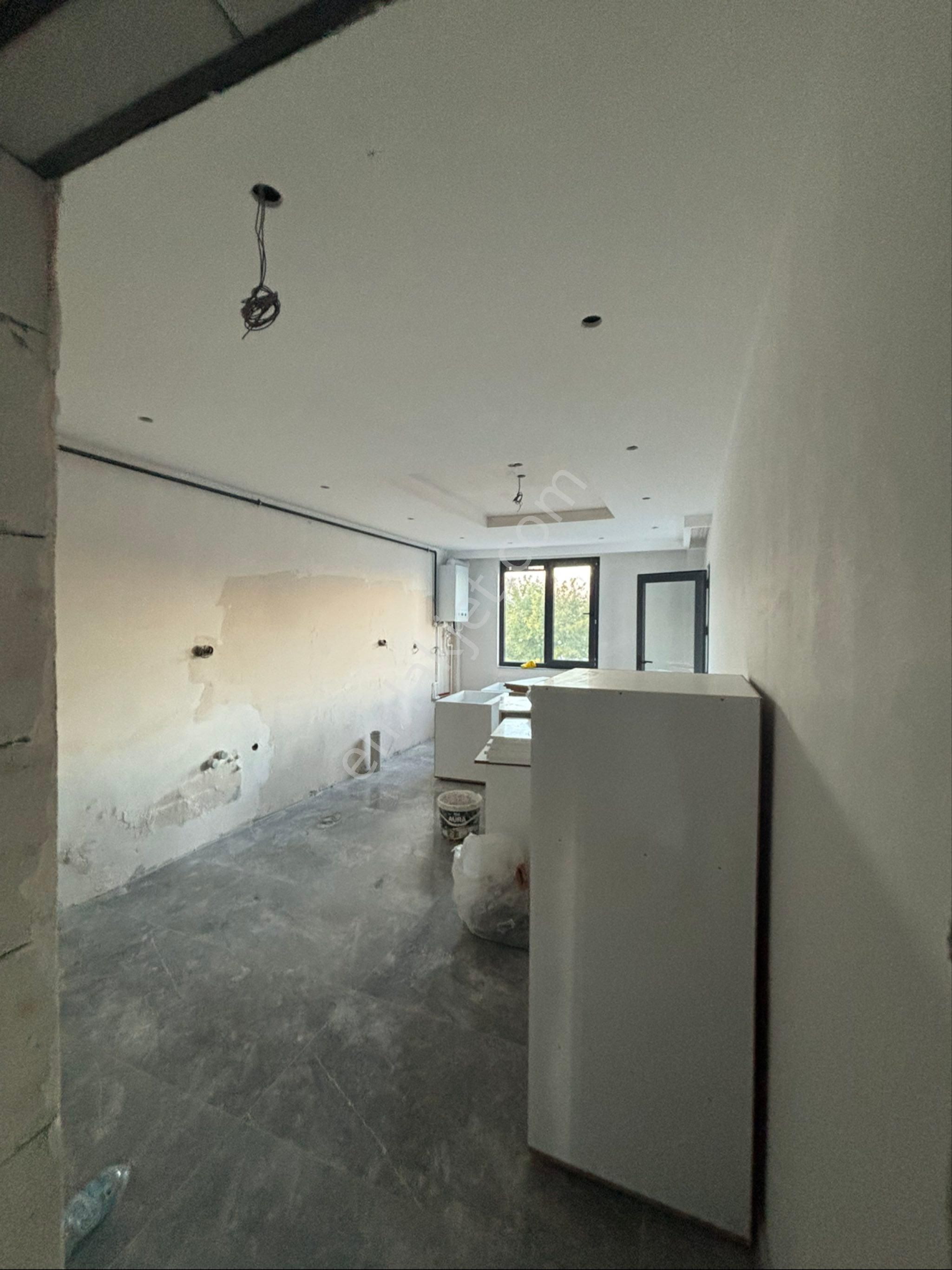 Fatih Mahallesinde Komple Satılık Bina - Görsel 3