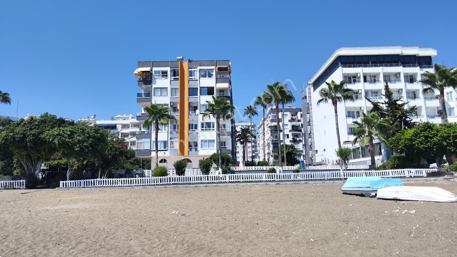 Thor'dan Kiralık Mezitli Martı Sitesi'nde Denize Sıfır 3+1 Daire - Görsel 3