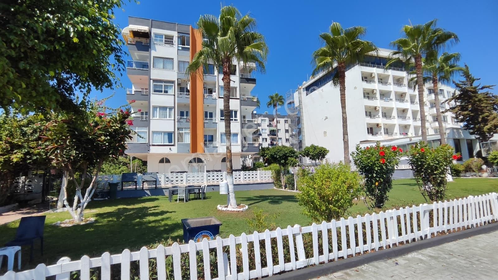 Thor'dan Kiralık Mezitli Martı Sitesi'nde Denize Sıfır 3+1 Daire - Görsel 22