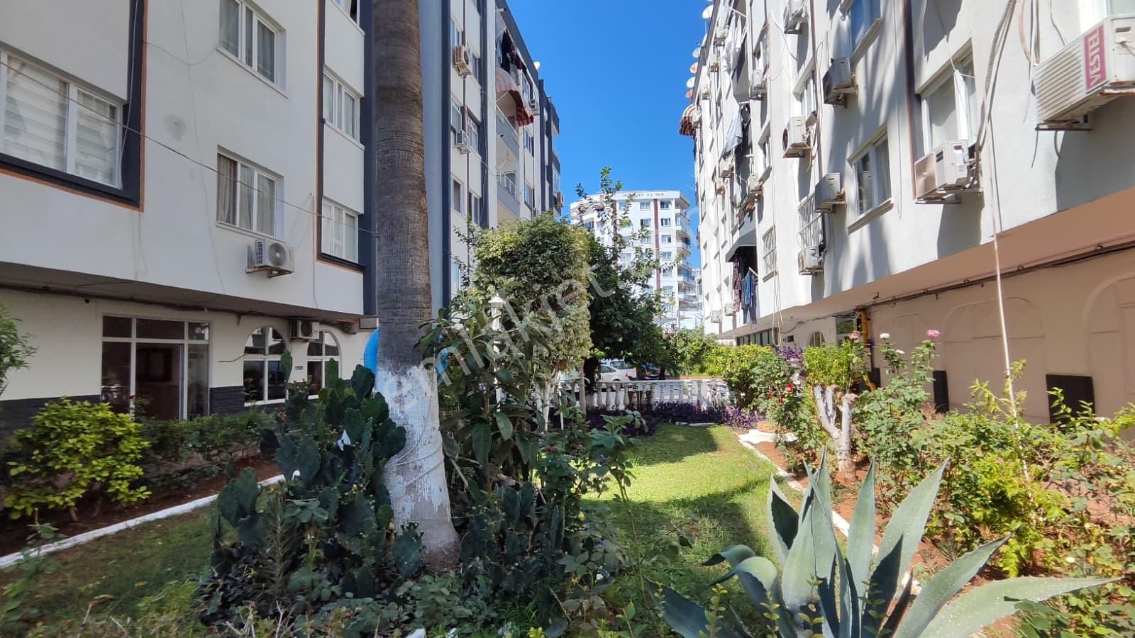 Thor'dan Kiralık Mezitli Martı Sitesi'nde Denize Sıfır 3+1 Daire - Görsel 28