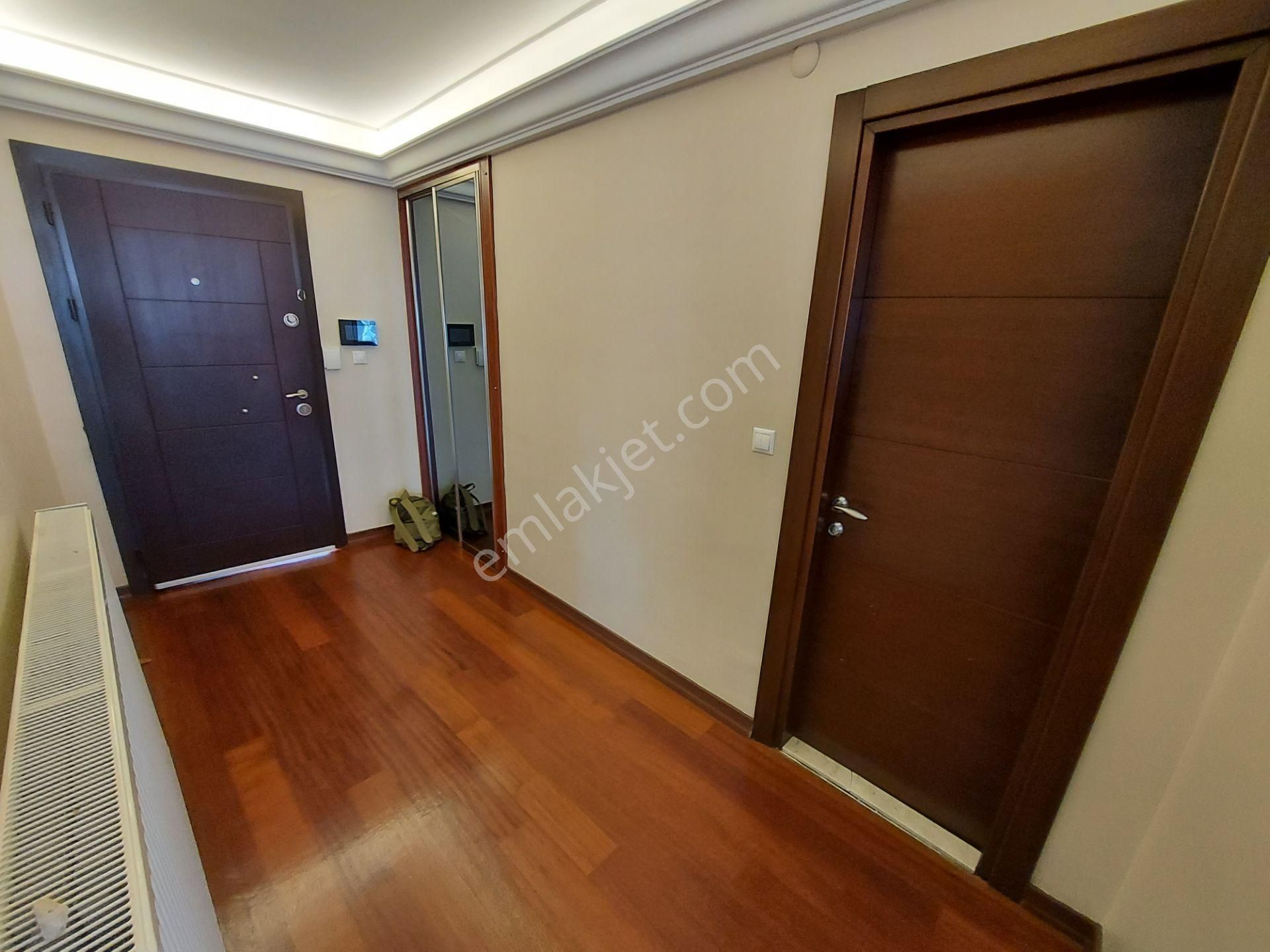 Finansman'dan... Havuzlu_ Müstakil Girişli_ Bahçeli_ Köşe Villa - Görsel 11