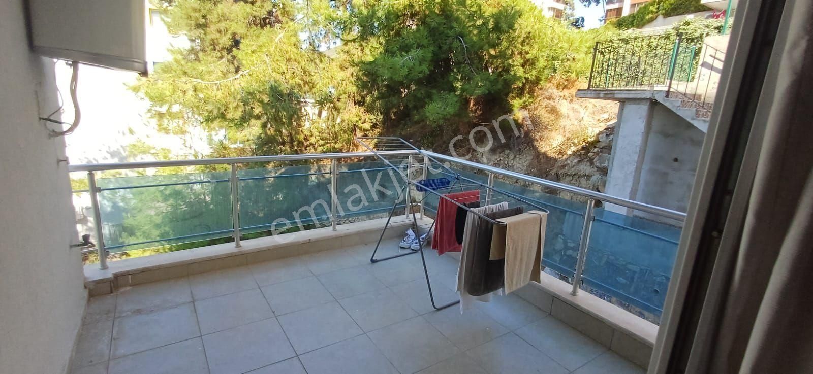 Kuşadası 2+1 Satılık Daire - Görsel 8