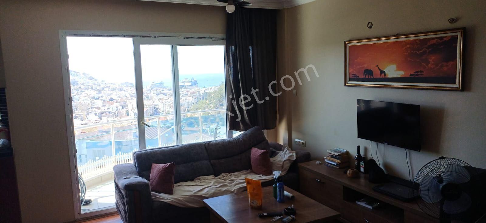 Kuşadası 2+1 Satılık Daire - Görsel 13