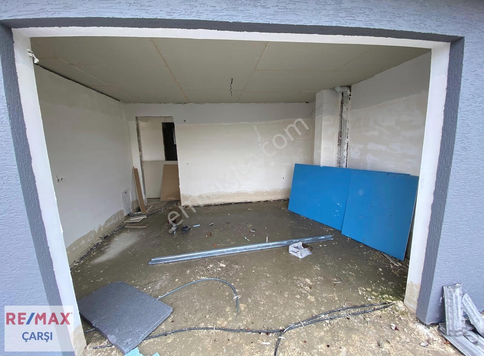 Her Odasında Teras, Göl Ve Şehir Manzaralı Özel Tasarım Villa - Görsel 32