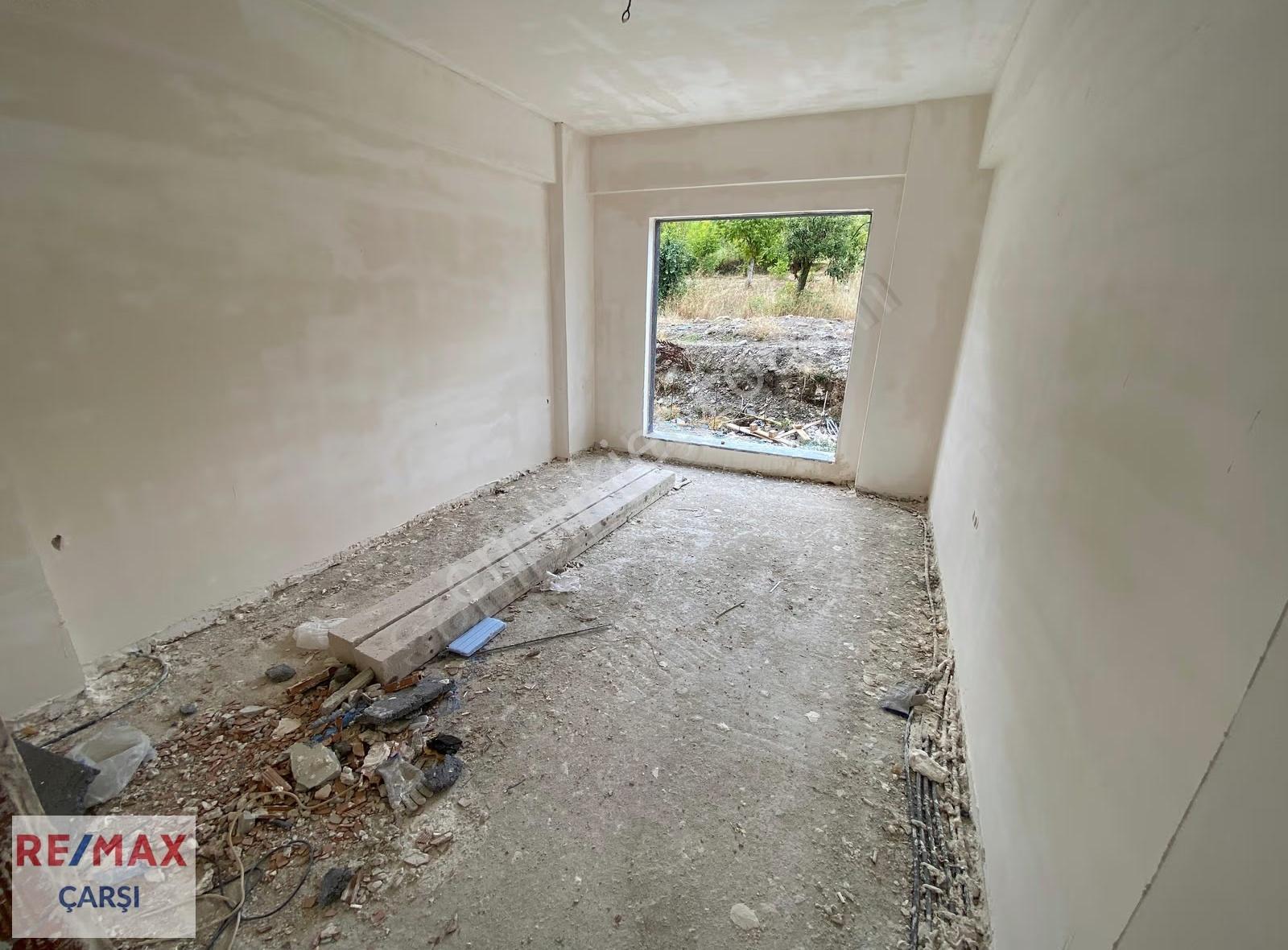 Her Odasında Teras, Göl Ve Şehir Manzaralı Özel Tasarım Villa - Görsel 33