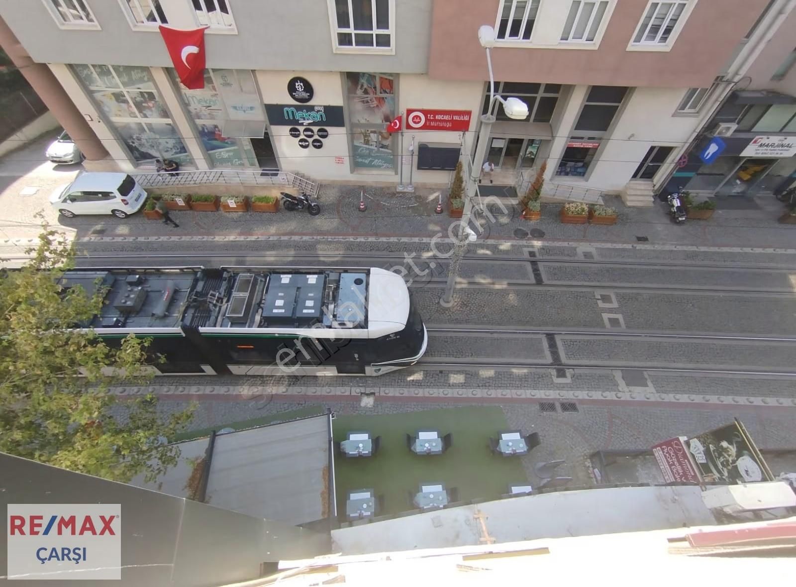 Tramvay Yolunda, Merkezde, Kiracılı Tabela Değeri Yüksek Ofis - Görsel 12