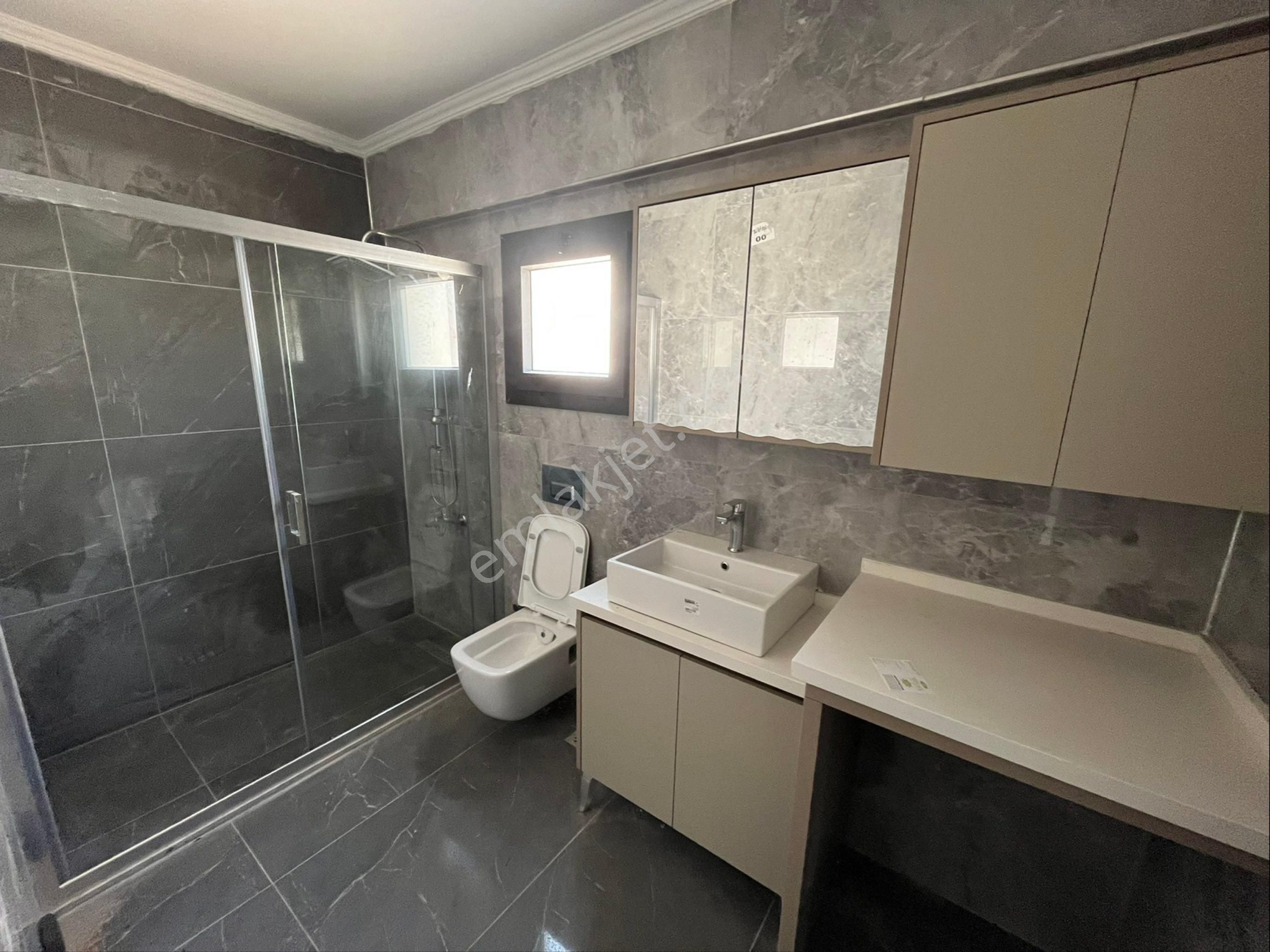 Ortamahallede Sıfır Uygun Villa - Görsel 11