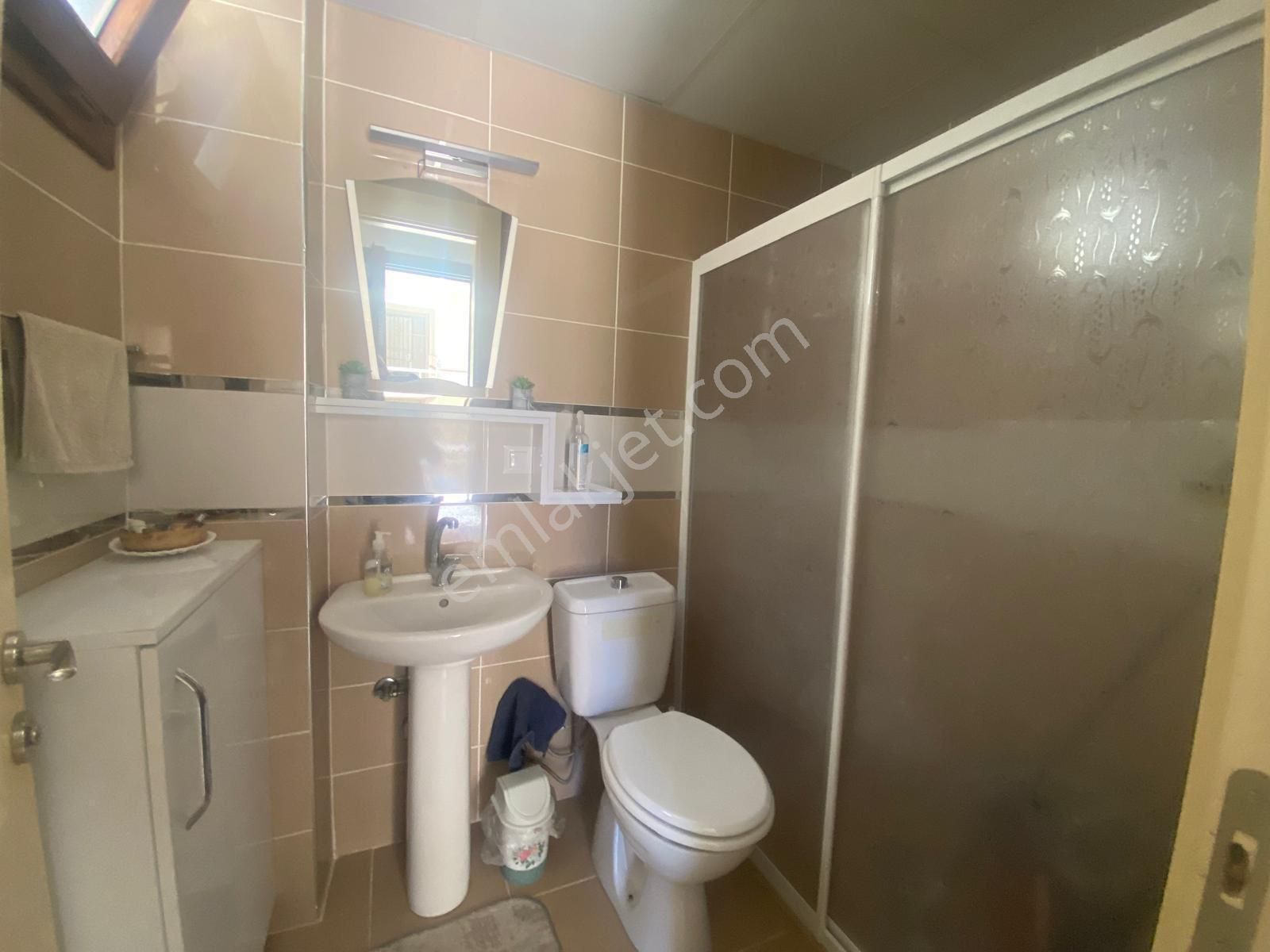 Gümüldürde Denize Sıfır Site İçeriisinde Villa - Görsel 19