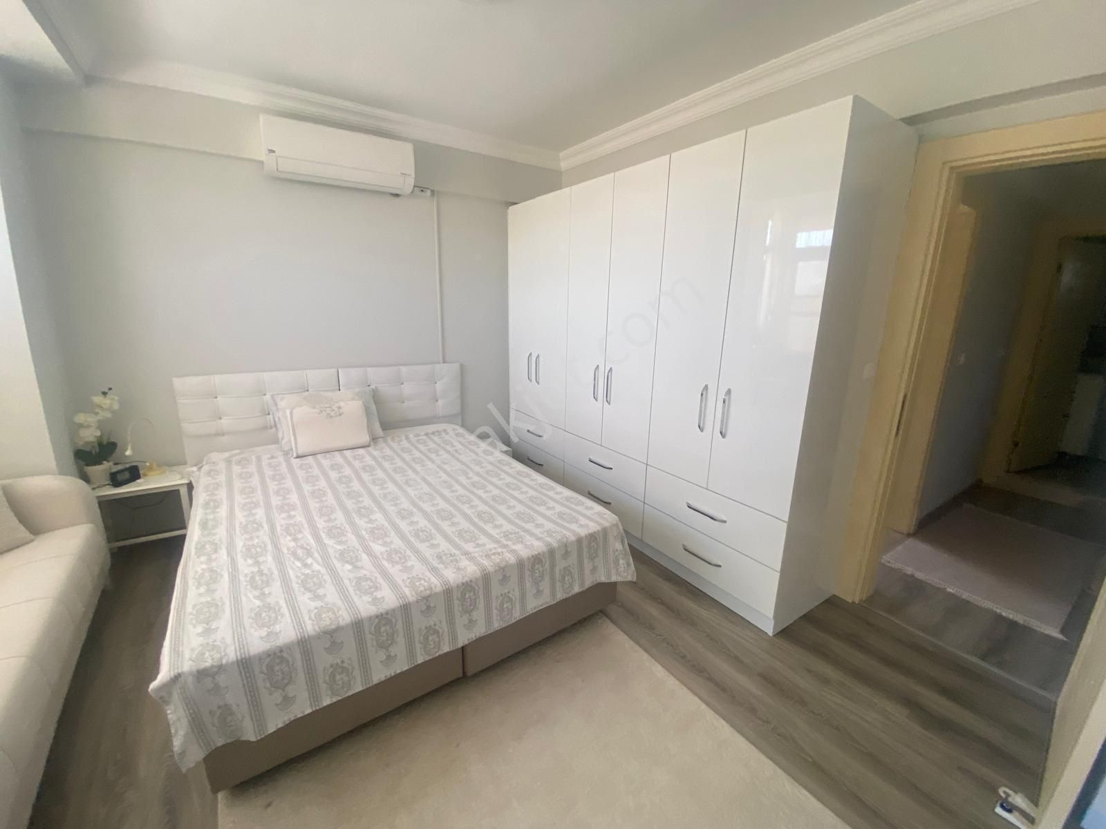 Gümüldürde Denize Sıfır Site İçeriisinde Villa - Görsel 16